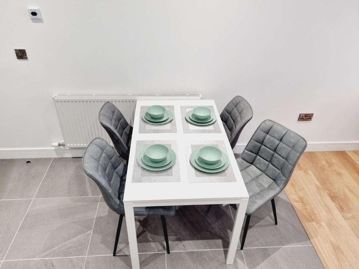 Lmk, Spacious 1 Bedroom Ground Floor Apartment, Ev Charger, Free Parking Wi-Fi, Great Location ベルファスト エクステリア 写真